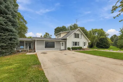 2231 E Forester Road, Deckerville MI 48427 photo 2