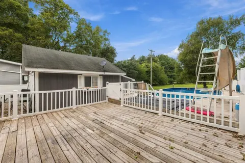2231 E Forester Road, Deckerville MI 48427 photo 4