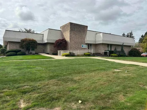5481 N Colony Drive, Saginaw MI 48638 commercial property for sale