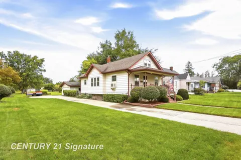 2317 N Charles Street, Saginaw MI 48602 photo 2