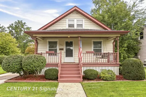 2317 N Charles Street, Saginaw MI 48602 photo 4