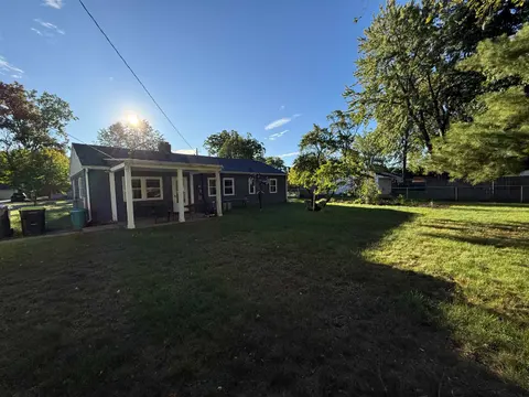 3711 Washington Street, Midland MI 48642 photo 2