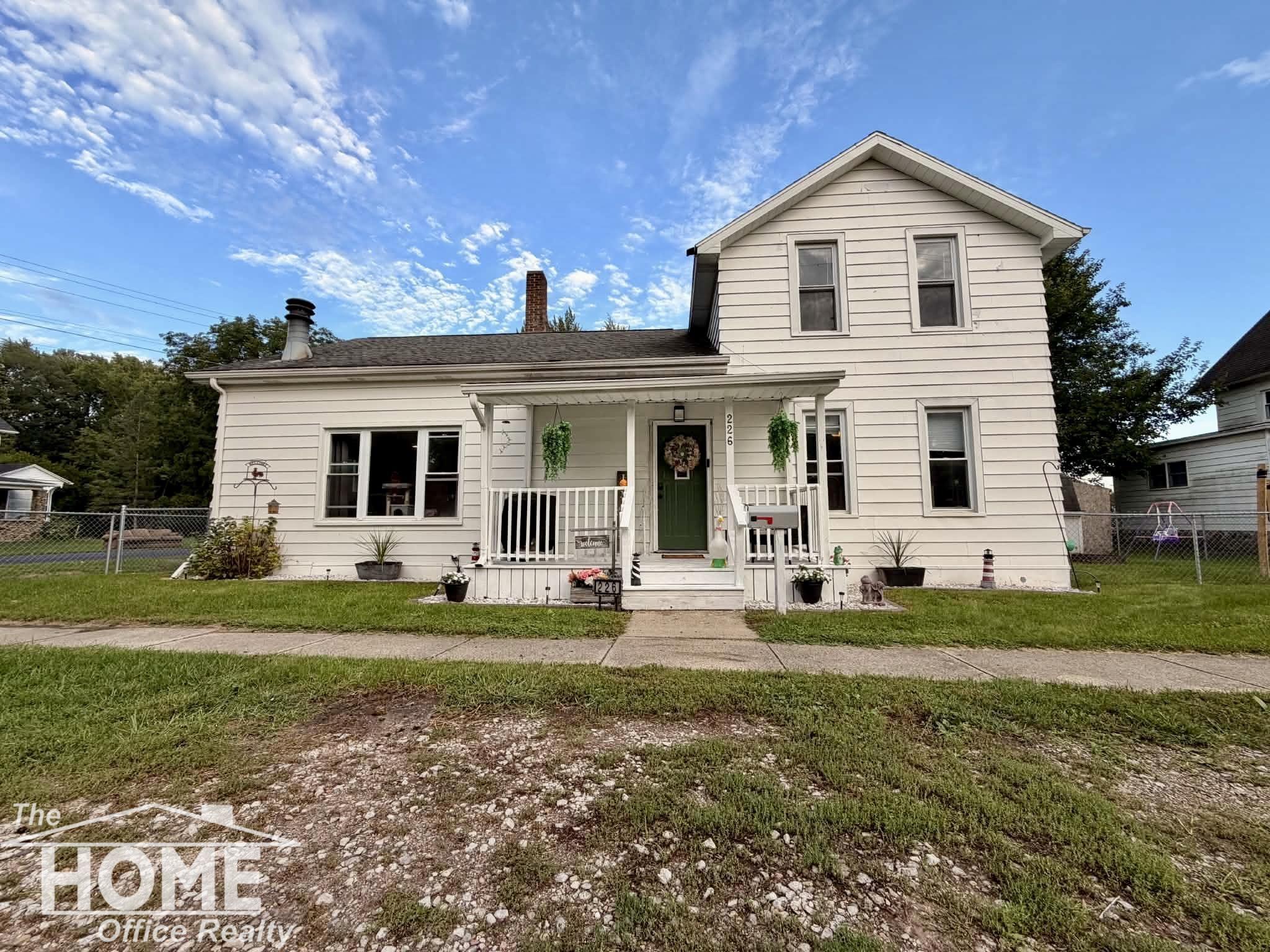 226 N Chapman Street, Chesaning MI 48616 photo 1
