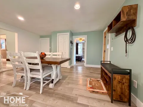 226 N Chapman Street, Chesaning MI 48616 photo 4
