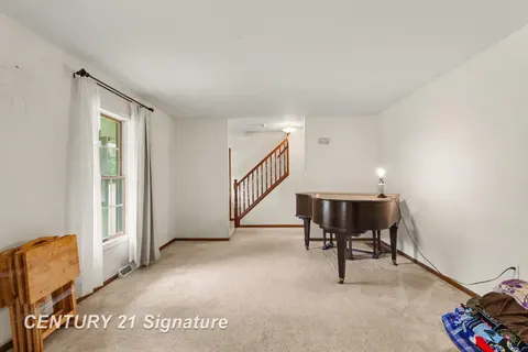 4171 N Thomas Road, Freeland MI 48623 photo 4