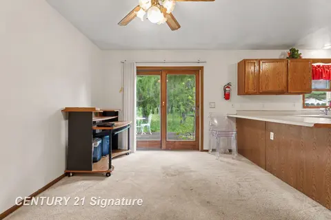 4171 N Thomas Road, Freeland MI 48623 photo 5