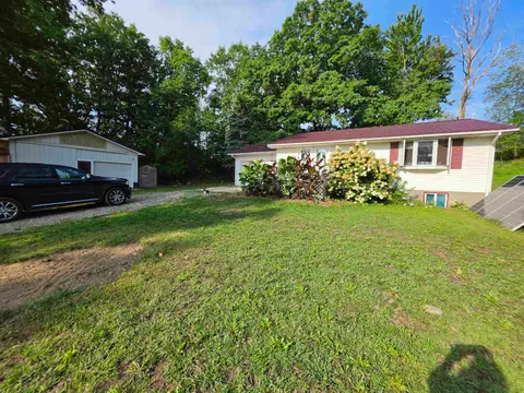 6370 Grant Avenue, Farwell MI 48622 photo 4