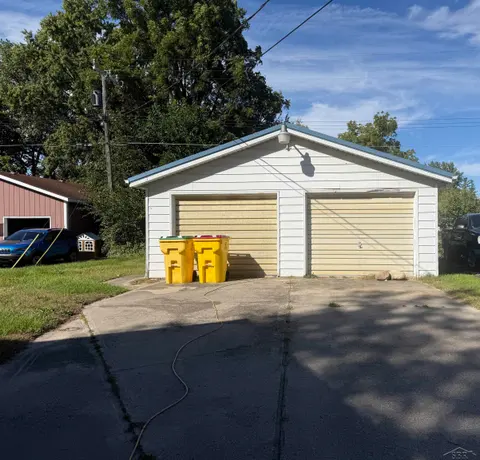 8916 Van Cleve Road, Vassar MI 48768 photo 5