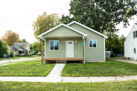 220 S Sherman Street, Bay City MI 48708 photo 2