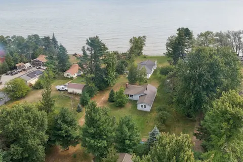 3770 N Lakeshore Road, Deckerville MI 48427 photo 4