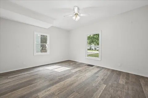 105 S Shiawassee Street, Bancroft MI 48814 photo 4