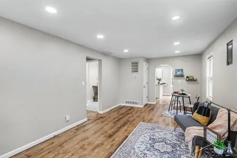 2980 E Stewart Road, Midland MI 48640 photo 5
