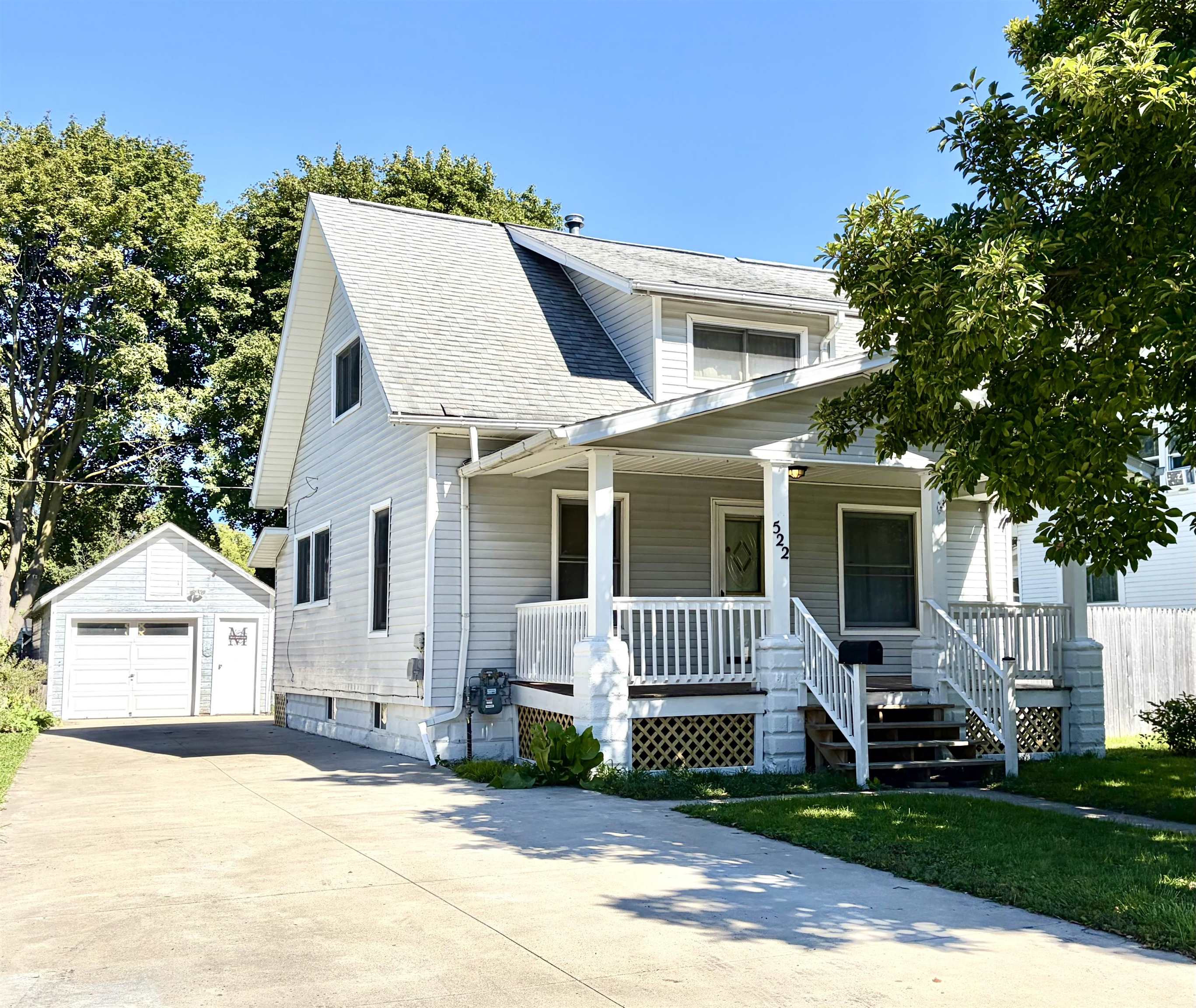 522 Ryan Street, Owosso MI 48867 photo 1