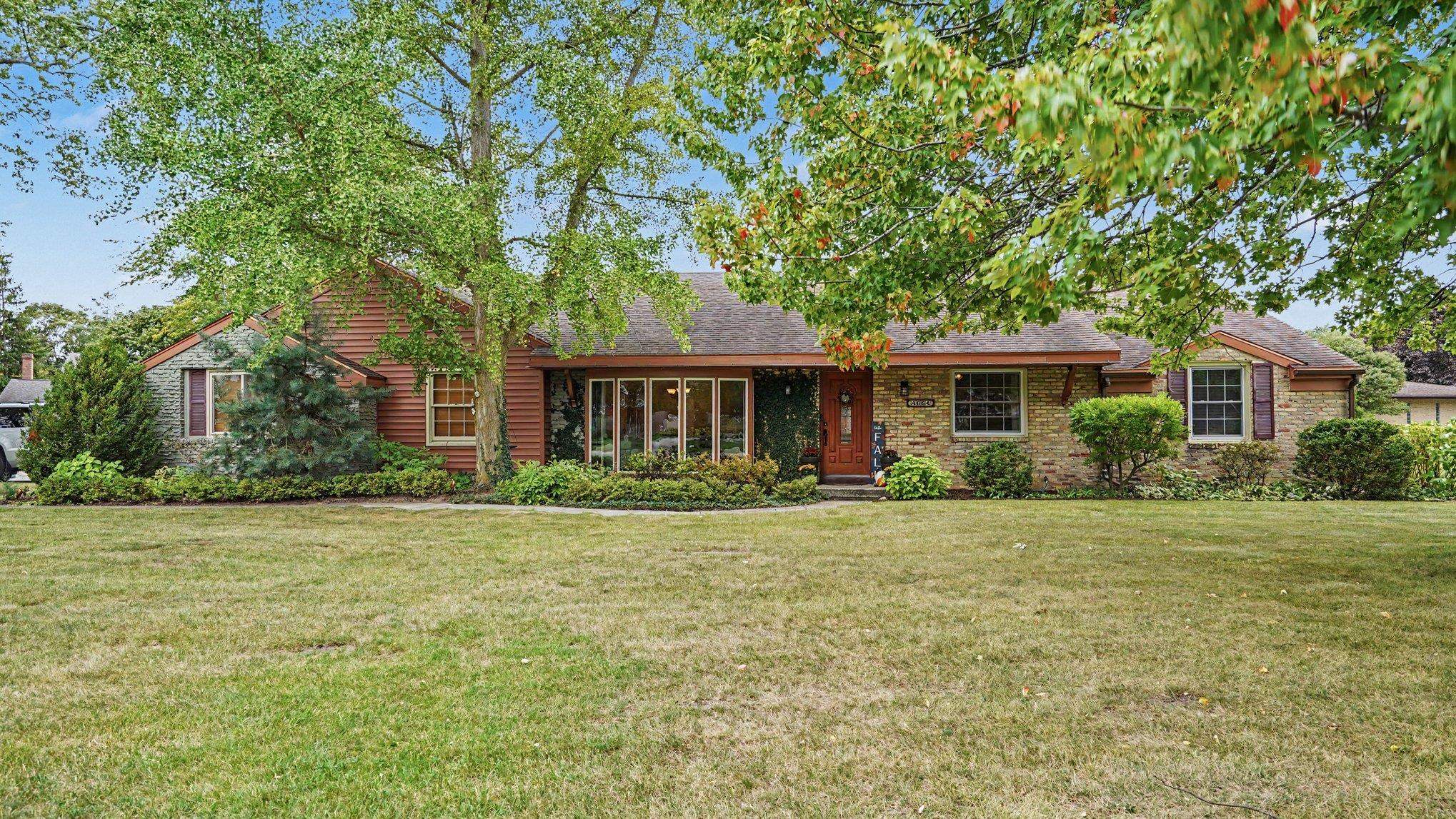 4664 Niccolet Place, Bay City MI 48706 photo 1