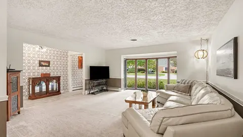 4664 Niccolet Place, Bay City MI 48706 photo 4