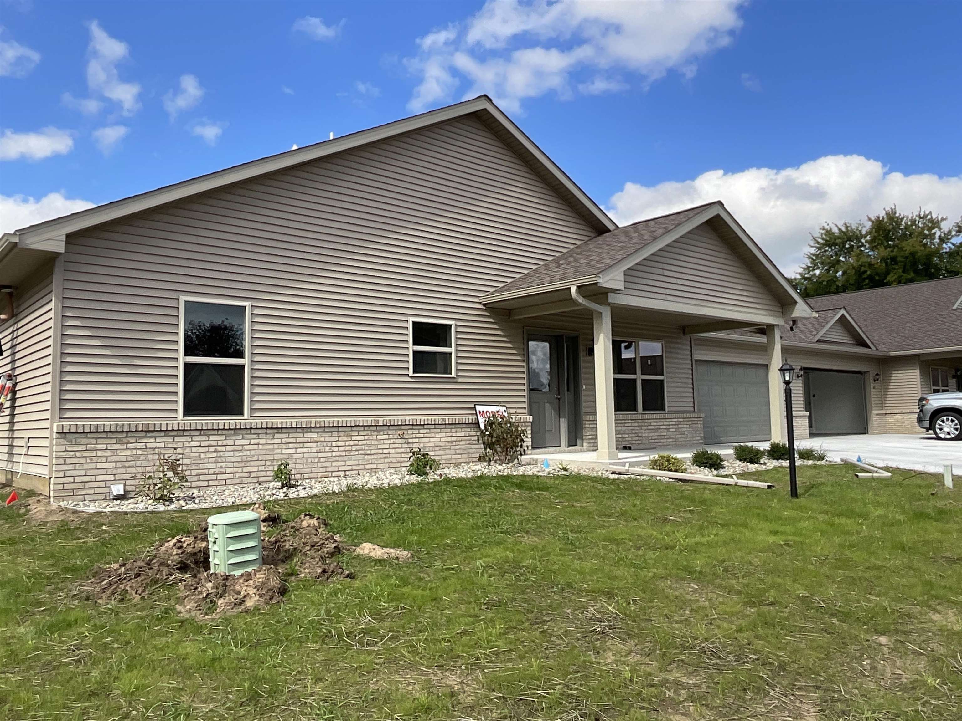 619 Kemp Court, Gladwin MI 48624 photo 1