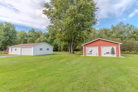 2919 N Castor Road, Coleman MI 48618 photo 2