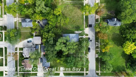 1127 Owen Street, Saginaw MI 48601 photo 2