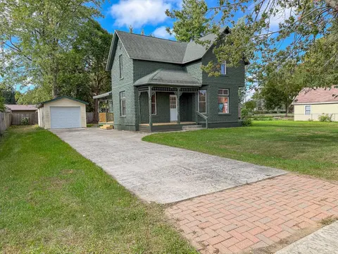 207 W Washington Street, Coleman MI 48618 photo 4
