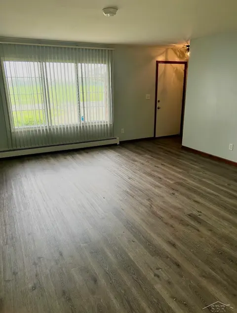 6111 Weiss Roads, Saginaw MI 48603 photo 2