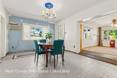 508 S Kiesel Street, Bay City MI 48706 photo 4