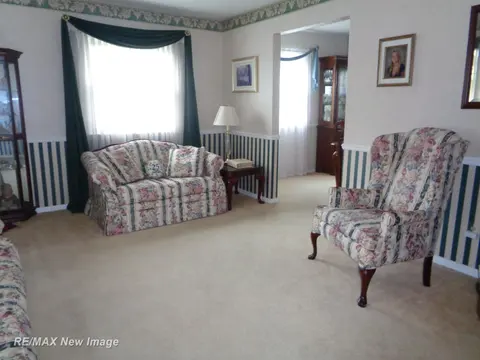 3185 Columbine Drive, Saginaw MI 48603 photo 4