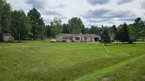 5348/5340 Avebury Way, Gladwin MI 48624 photo 5