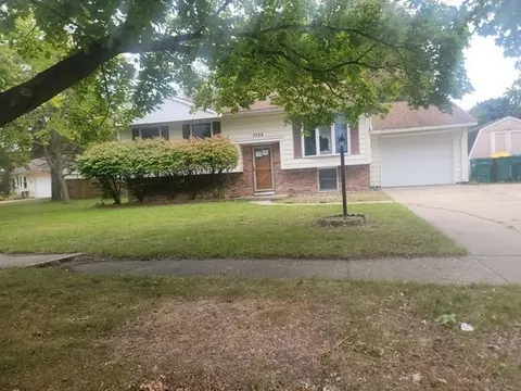 3026 Yorkshire Drive, Bay City MI 48706 home for sale