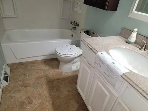 3026 Yorkshire Drive, Bay City MI 48706 photo 3