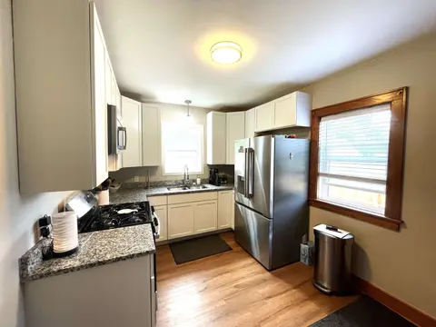287 State Park Drive, Bay City MI 48706 photo 4