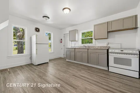 928 N Webster Street, Saginaw MI 48602 photo 3