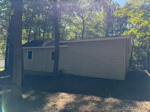 302 Wilson Avenue, Harrison MI 48625 photo 2
