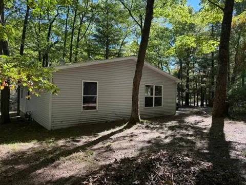 302 Wilson Avenue, Harrison MI 48625 photo 3