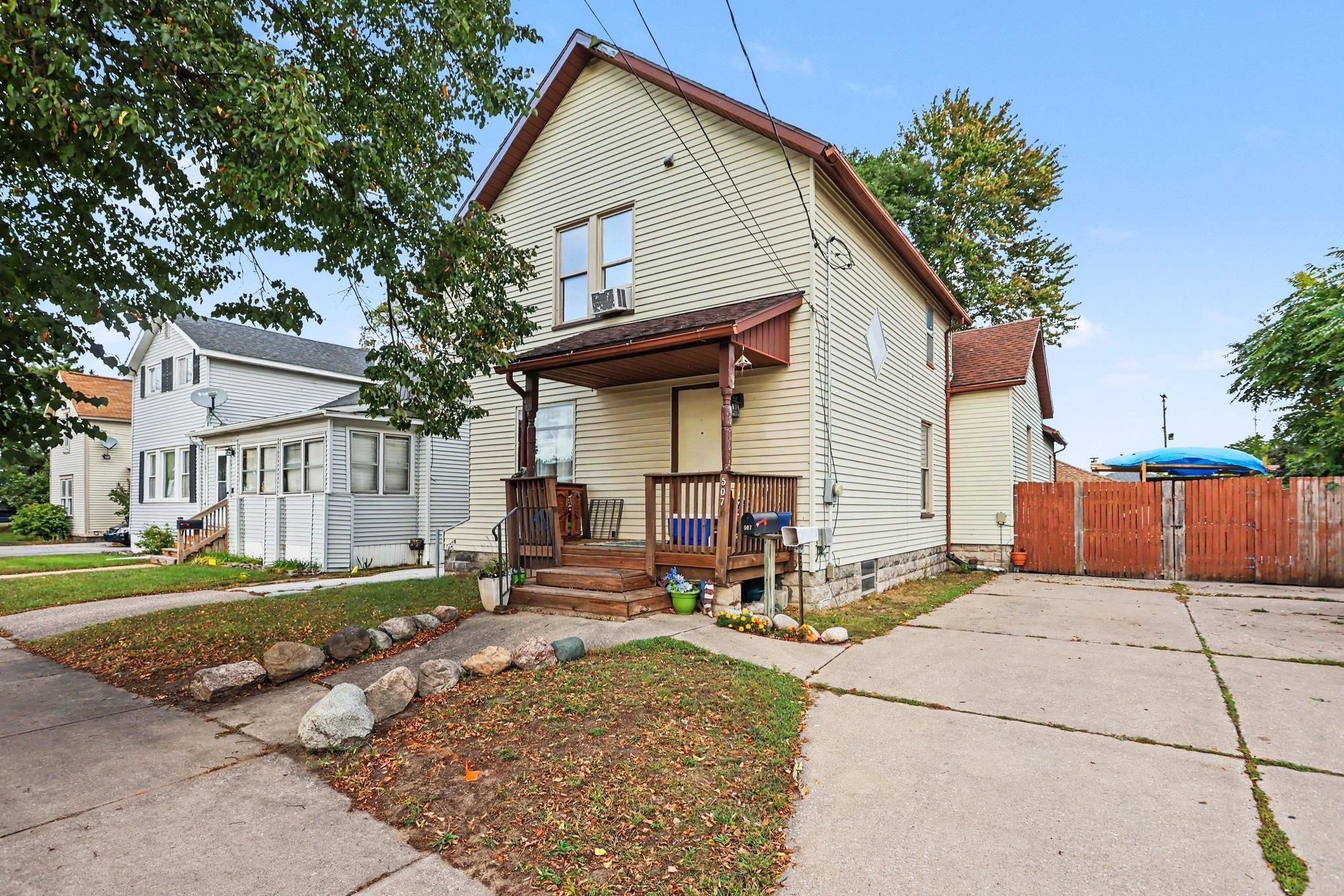 507 S Henry Street, Bay City MI 48706 photo 1