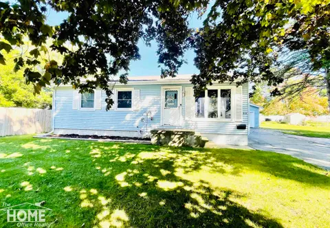 918 Dingwall Drive, Owosso MI 48867 photo 3