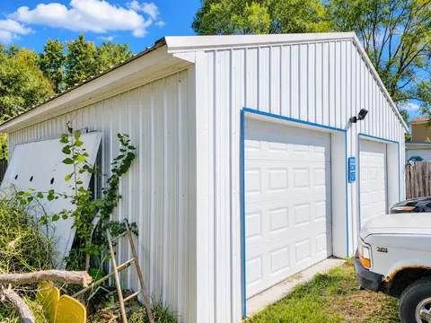 640 W Surrey Road, Farwell MI 48622 photo 2