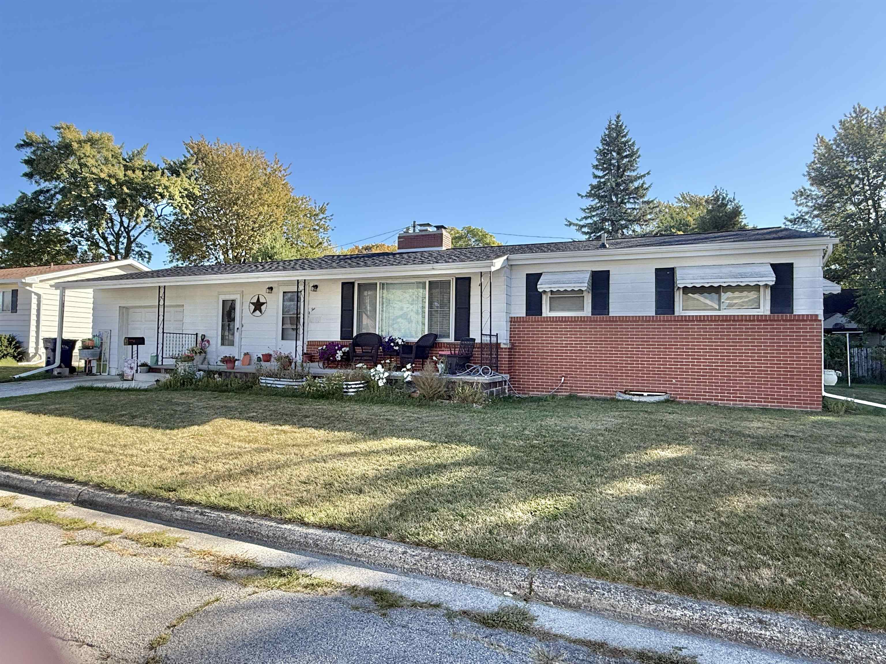 2 Brady Court, Bay City MI 48708 photo 1