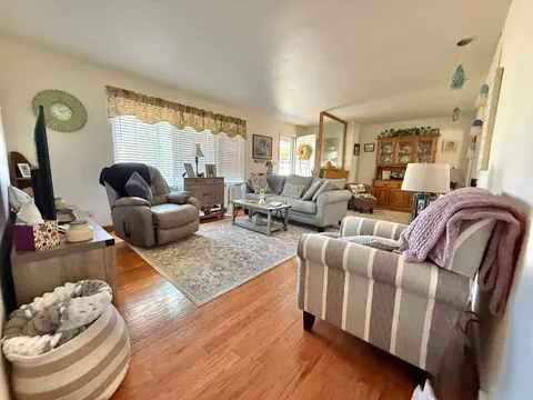 2 Brady Court, Bay City MI 48708 photo 2