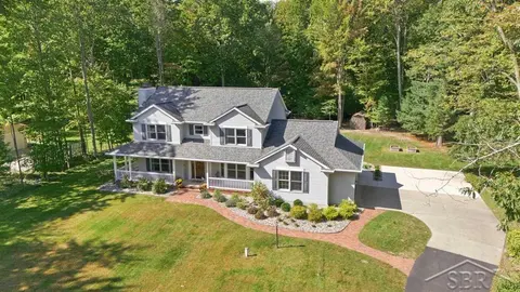 2797 N Tupelo Drive, Midland MI 48642 home for sale