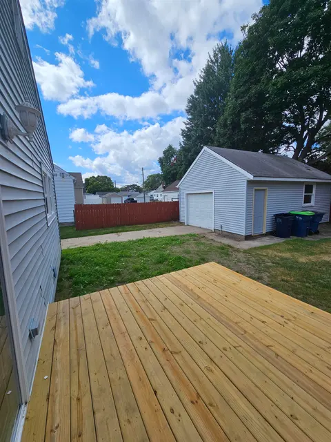 820 Michigan Avenue, Bay City MI 48708 photo 5