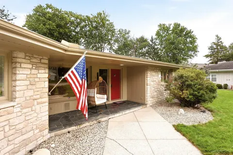 810 Fairway Drive, Saginaw MI 48638 photo 4