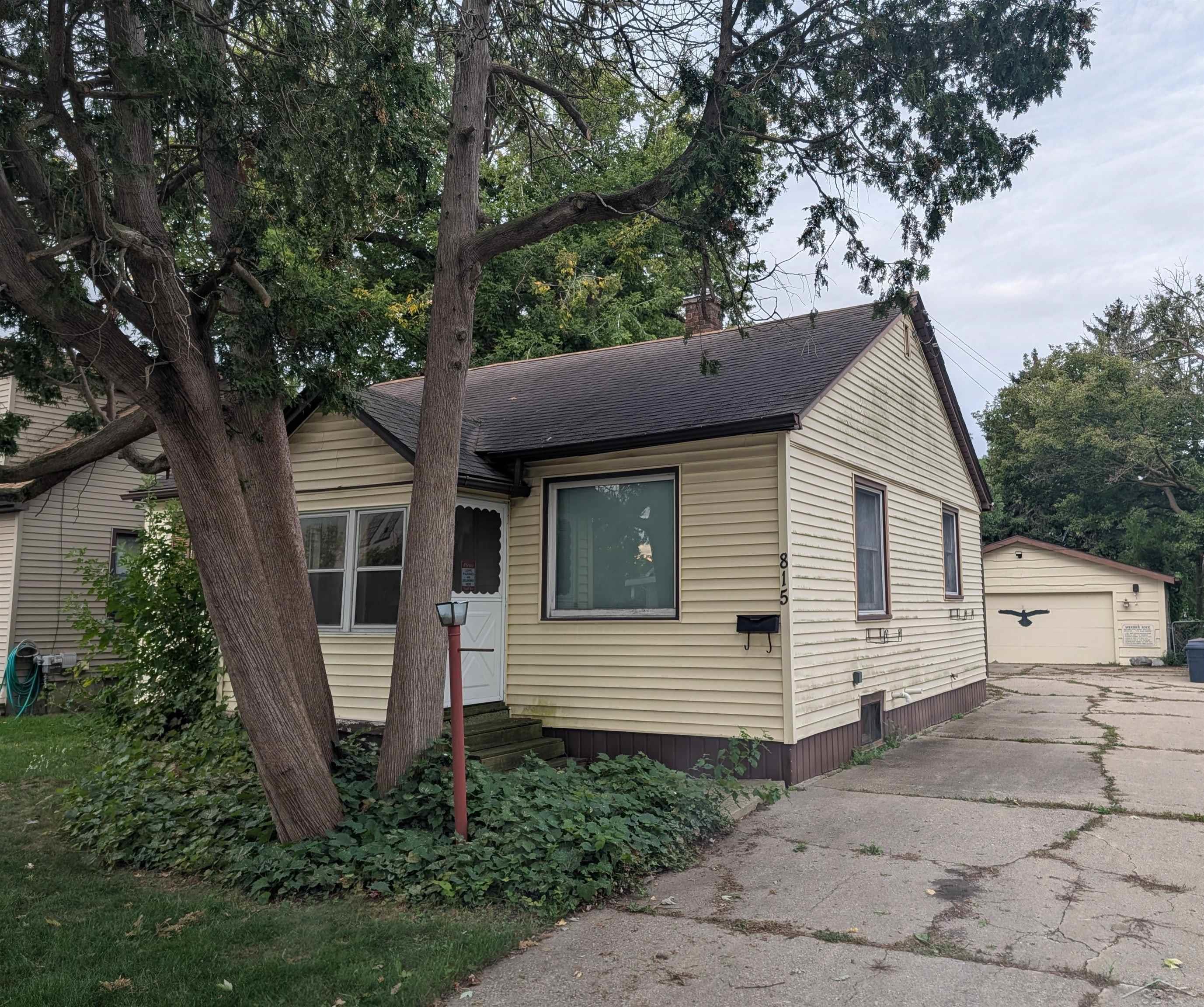 815 B Street, Saginaw MI 48602 photo 1