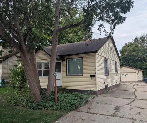 815 B Street, Saginaw MI 48602 home for sale