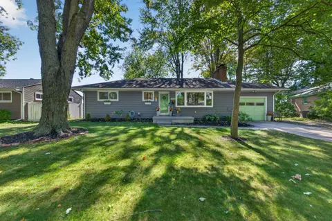 1116 Airfield Lane, Midland MI 48642 photo 2