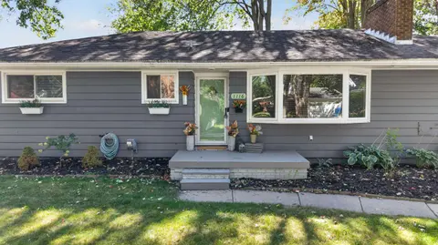 1116 Airfield Lane, Midland MI 48642 photo 3