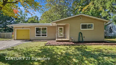 4101 Swede Avenue, Midland MI 48642 photo 2