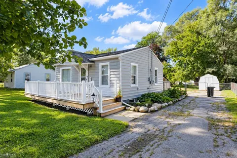 628 Aiken Street, Owosso MI 48867 photo 2
