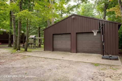119 W Love Road, Sanford MI 48657 photo 2
