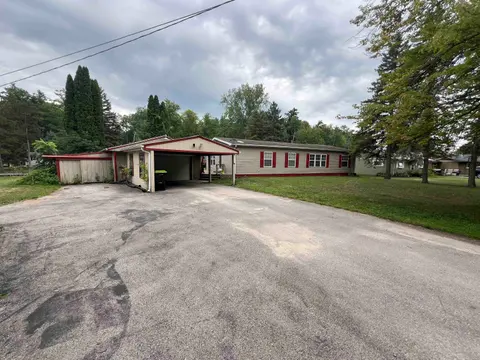5141 S Pine Street, Beaverton MI 48612 photo 2