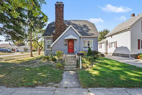 214 S Mountain Street, Bay City MI 48706 home for sale